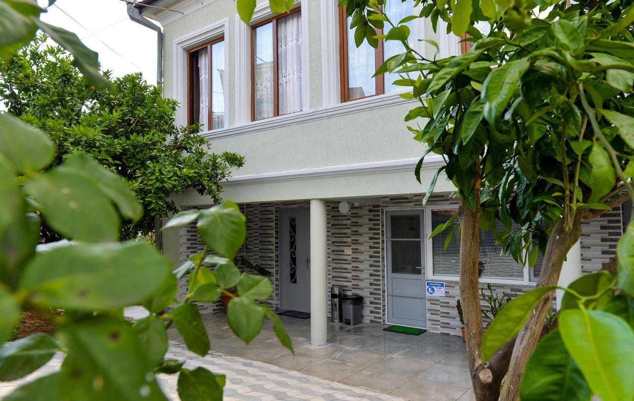 Cozy House Hotel Kʼutʼaisi Exterior foto