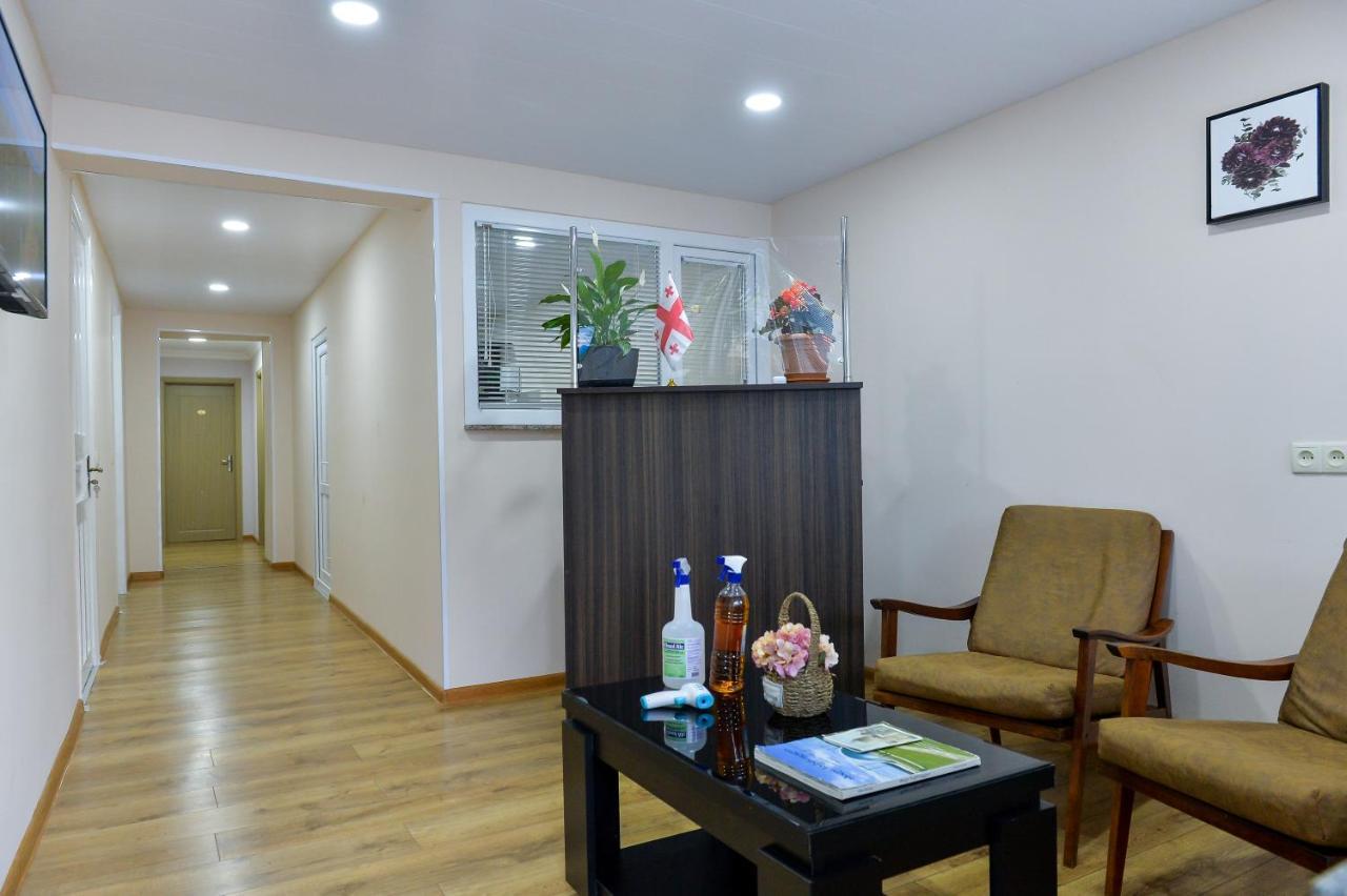 Cozy House Hotel Kʼutʼaisi Exterior foto