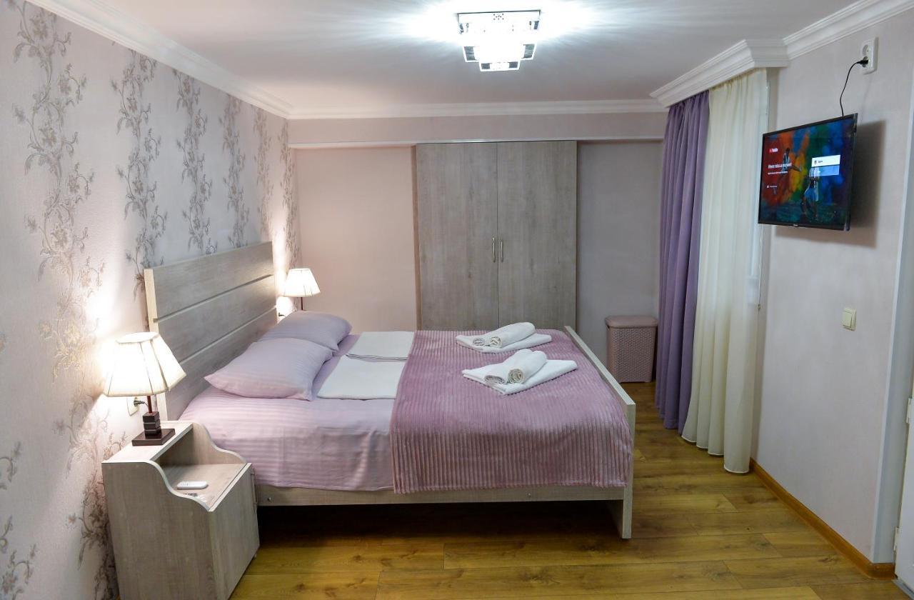 Cozy House Hotel Kʼutʼaisi Exterior foto