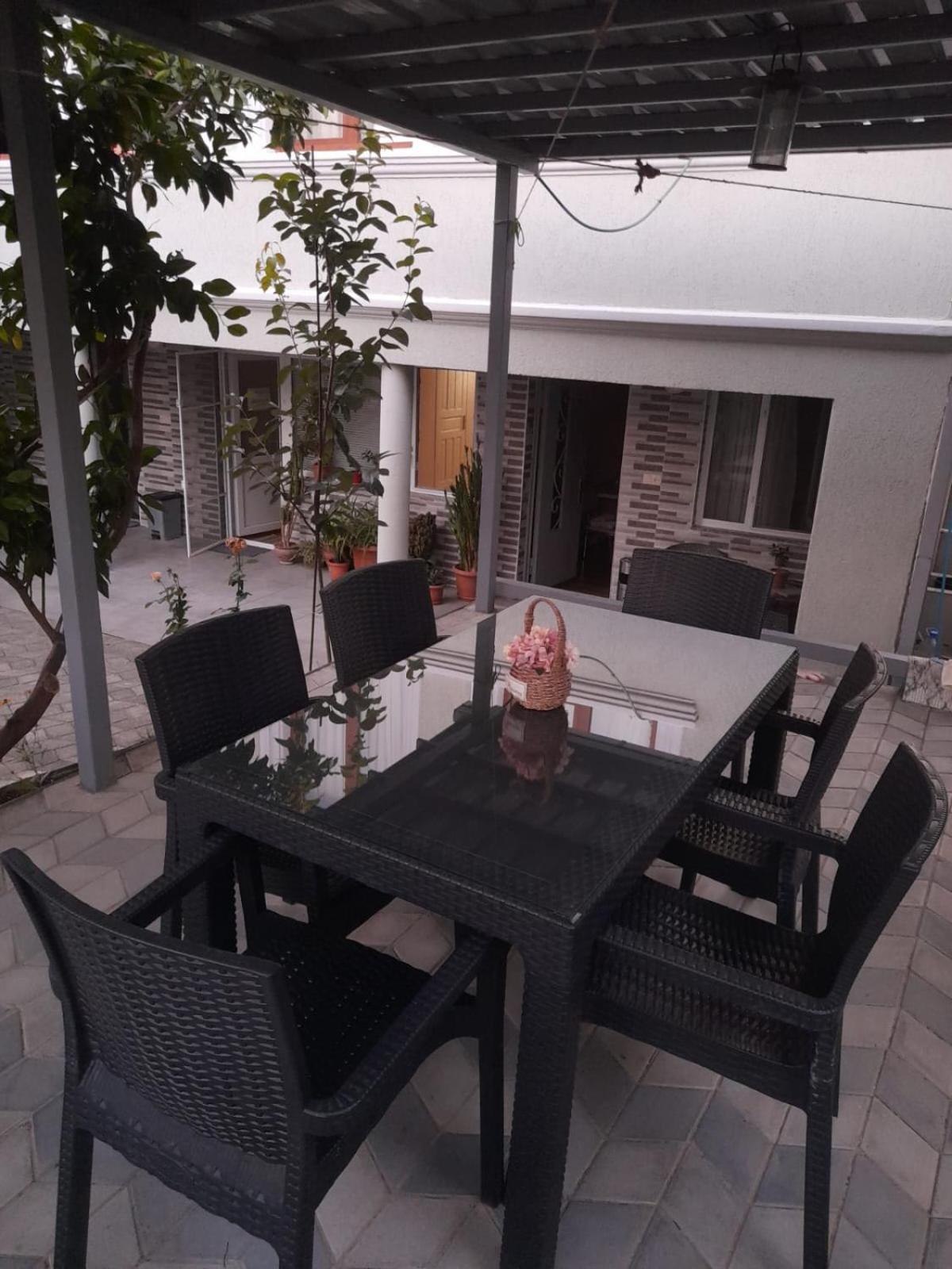 Cozy House Hotel Kʼutʼaisi Exterior foto